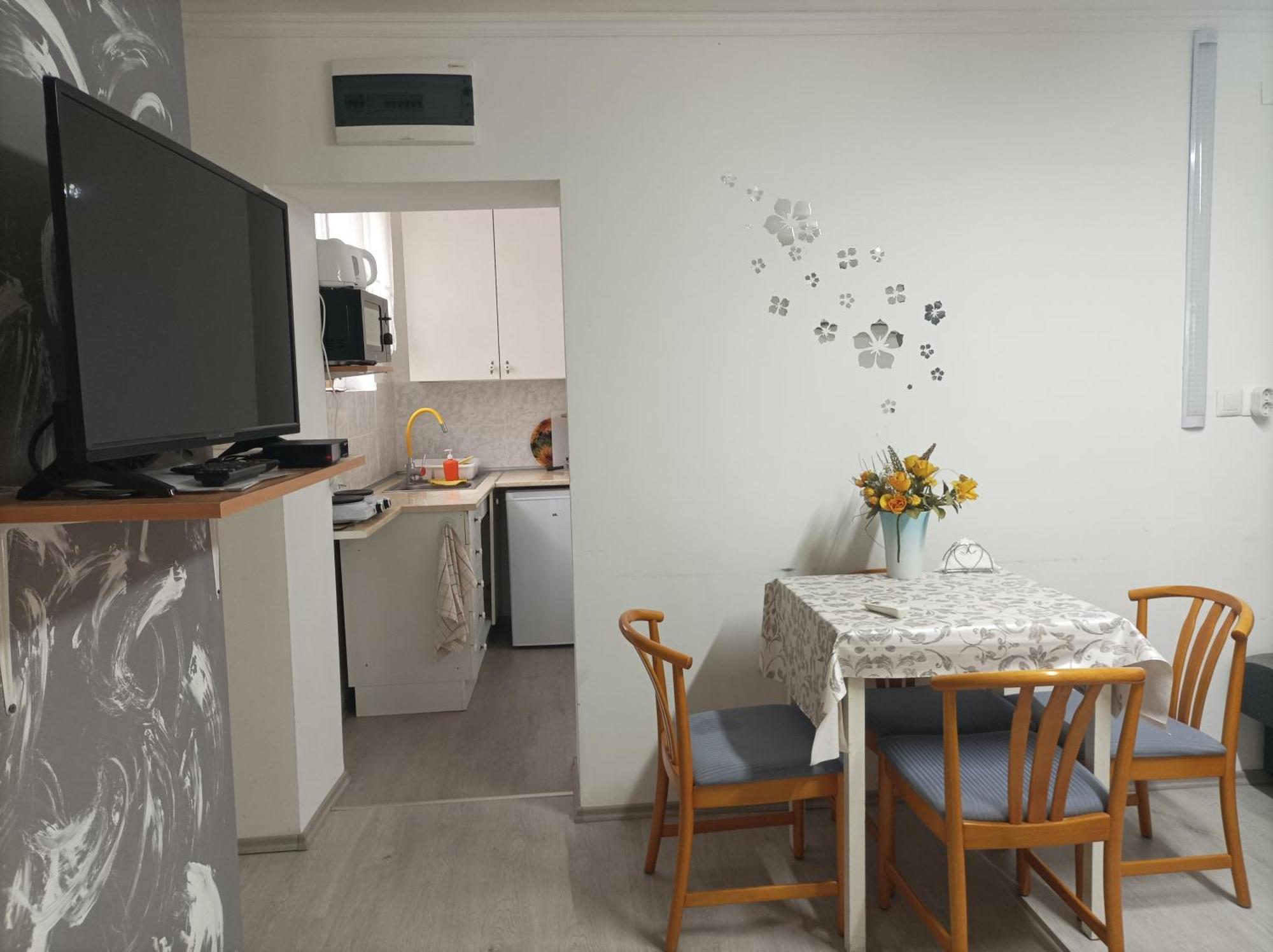 Csilla Apartman Balogunyom Exteriör bild