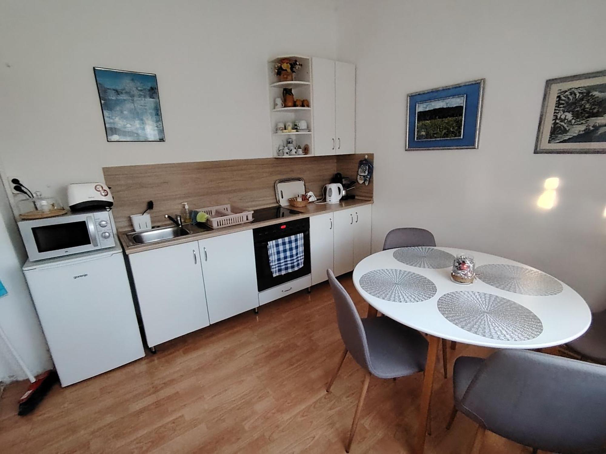Csilla Apartman Balogunyom Exteriör bild